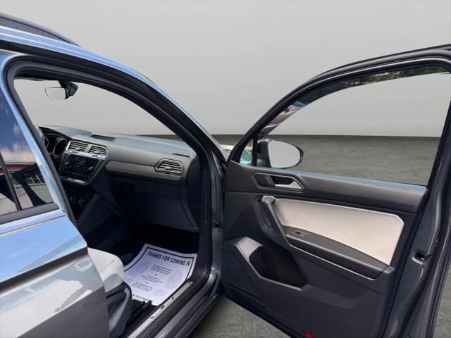 2021 Volkswagen Tiguan 2.0T SE R-Line Black
