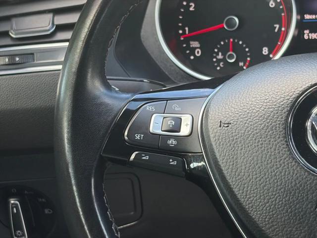 2021 Volkswagen Tiguan 2.0T SE R-Line Black