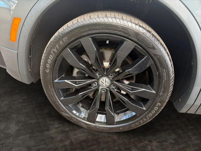 2021 Volkswagen Tiguan 2.0T SE R-Line Black