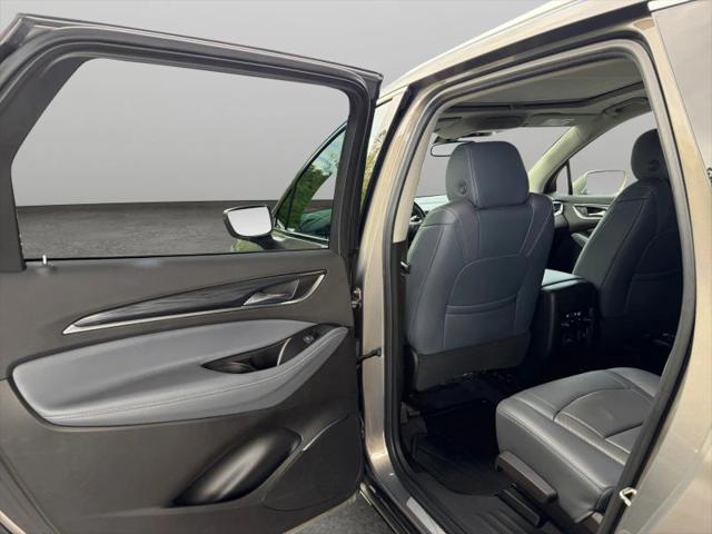 2019 Buick Enclave AWD Essence