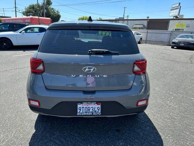 2021 Hyundai Venue SE