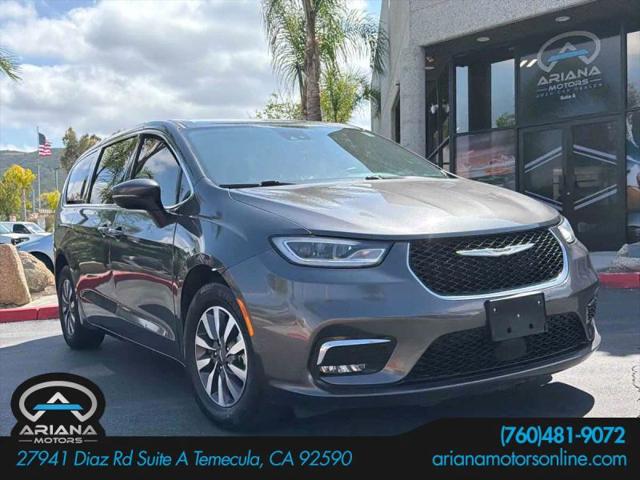 2023 Chrysler Pacifica Hybrid Touring L for sale in Temecula, CA