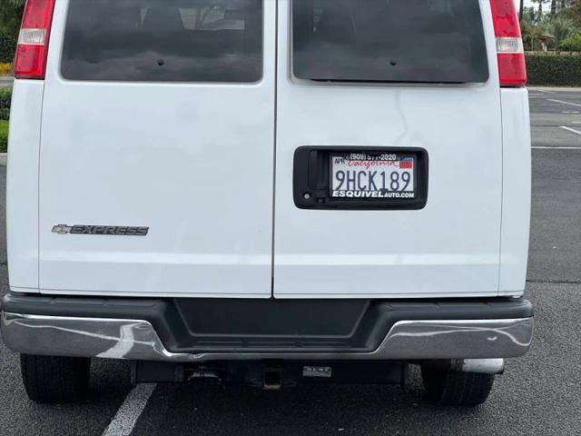 2018 Chevrolet Express LT