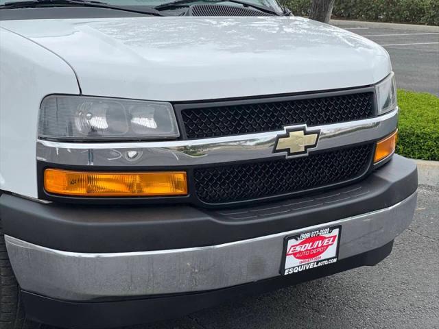 2018 Chevrolet Express LT