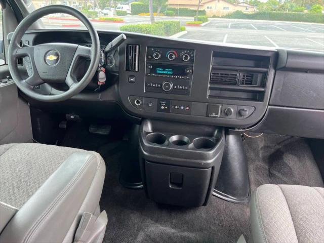 2018 Chevrolet Express LT