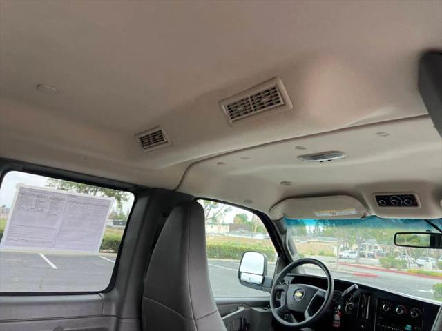 2018 Chevrolet Express LT