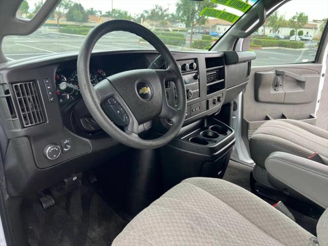 2018 Chevrolet Express LT