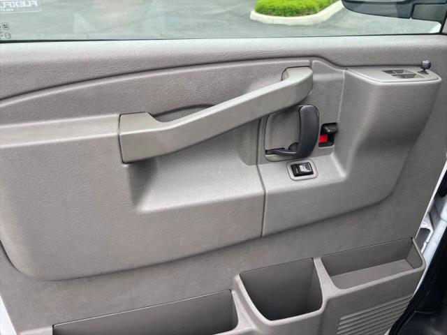 2018 Chevrolet Express LT
