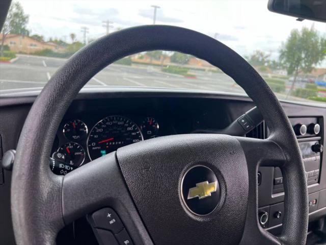 2018 Chevrolet Express LT
