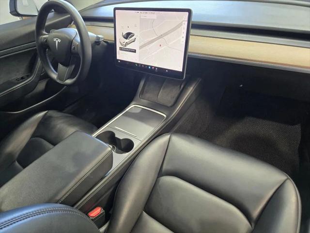 2021 Tesla Model 3 Standard Range Plus Rear-Wheel Drive