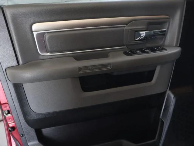 2017 Ram 1500 Big Horn Crew Cab 4x4 5'7" Box