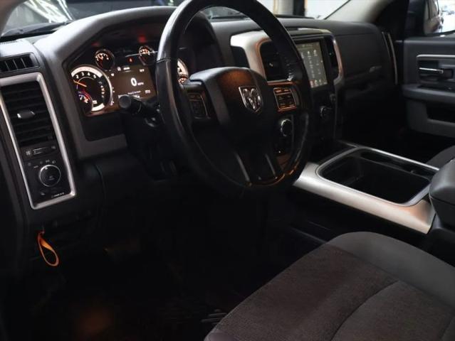 2017 Ram 1500 Big Horn Crew Cab 4x4 5'7" Box