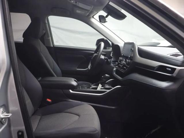 2021 Toyota Highlander L
