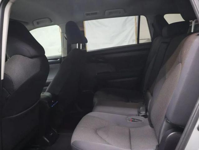 2021 Toyota Highlander L