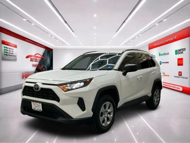 2020 Toyota RAV4 LE