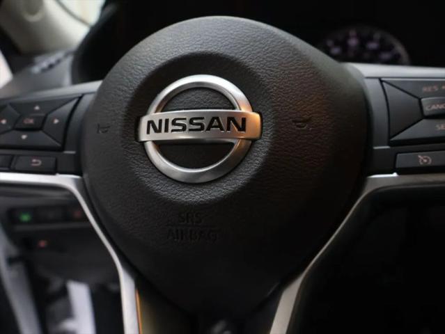 2023 Nissan Sentra SV Xtronic CVT