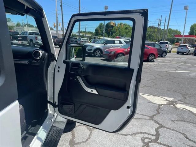 2013 Jeep Wrangler Sahara