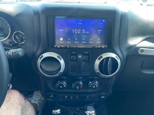 2013 Jeep Wrangler Sahara