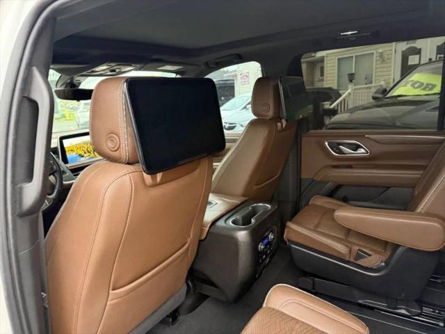 2022 Chevrolet Suburban 4WD High Country