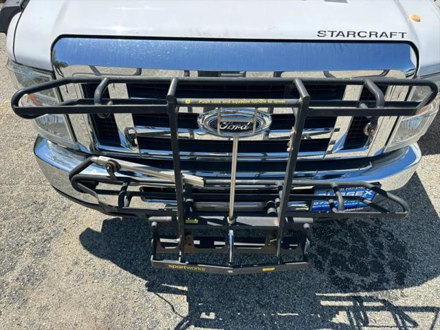 2013 Ford E-450 Cutaway Base