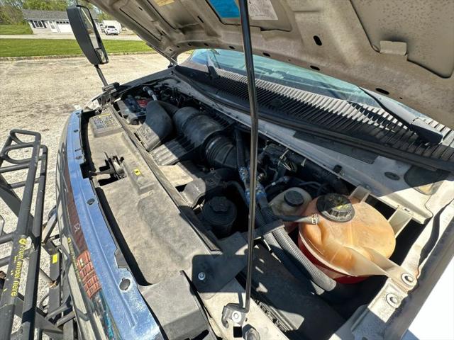 2013 Ford E-450 Cutaway Base