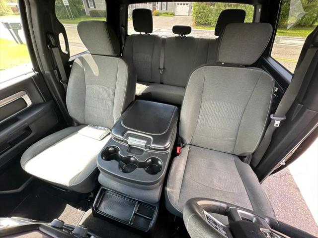 2022 Ram 1500 Classic Warlock Crew Cab 4x4 5'7" Box