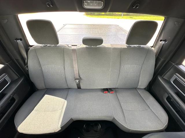 2022 Ram 1500 Classic Warlock Crew Cab 4x4 5'7" Box