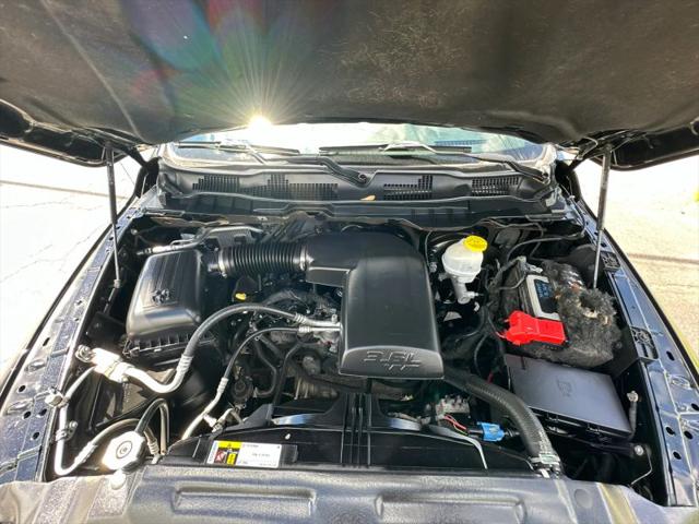 2022 Ram 1500 Classic Warlock Crew Cab 4x4 5'7" Box