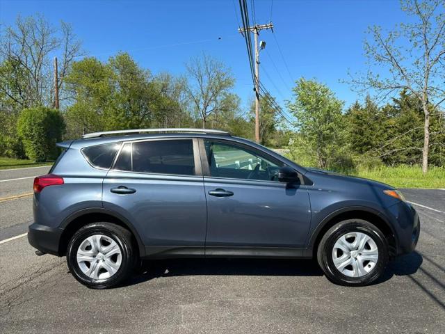 2013 Toyota RAV4 LE