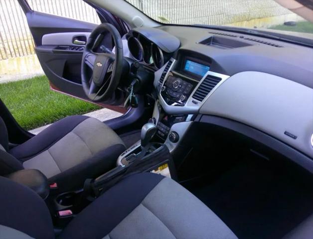 2012 Chevrolet Cruze LS