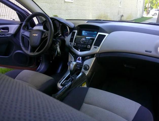 2012 Chevrolet Cruze LS