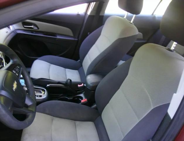 2012 Chevrolet Cruze LS