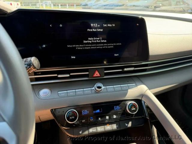 2025 Hyundai Elantra SEL Convenience