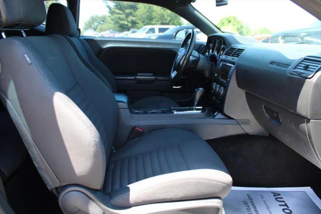 2014 Dodge Challenger SXT