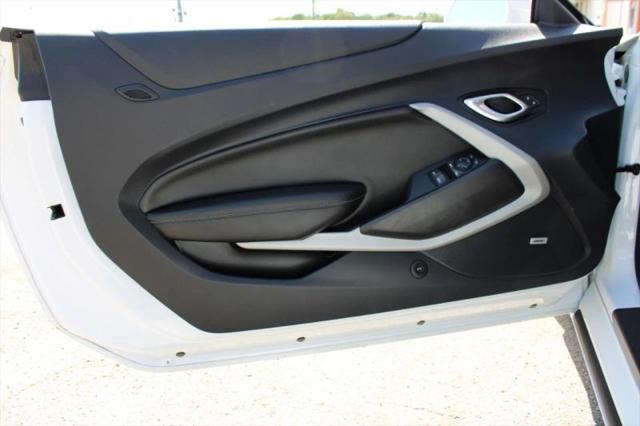 2023 Chevrolet Camaro RWD Convertible 1LT