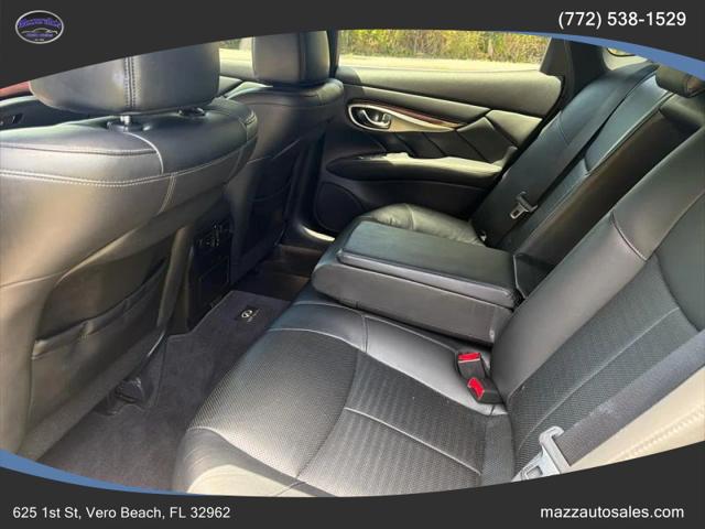 2013 INFINITI M37 M37