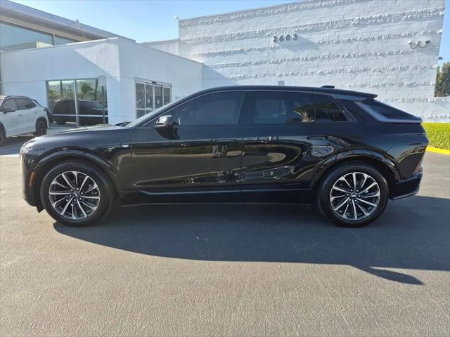 2024 Cadillac iQ Sport w/1SF