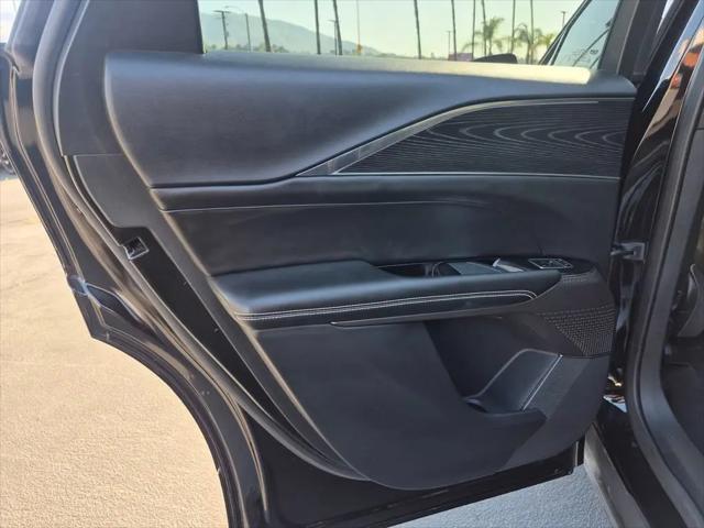 2024 Cadillac iQ Sport w/1SF