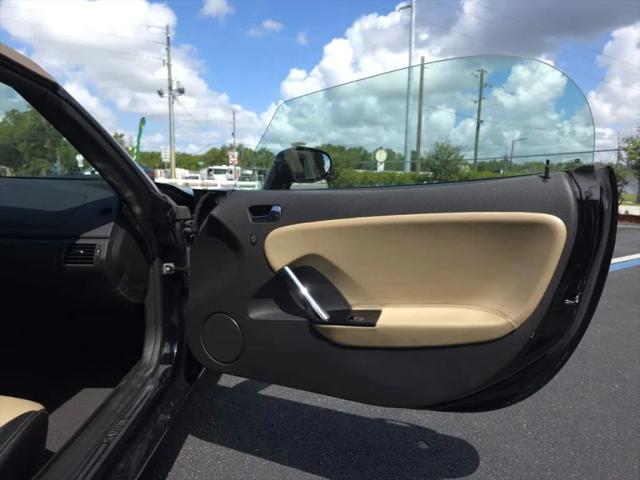 2008 Saturn Sky Base