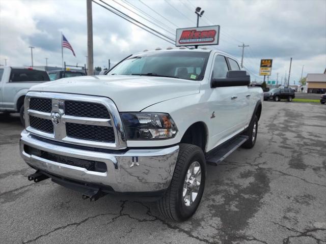 2017 Ram 3500 SLT Crew Cab 4x4 6'4" Box