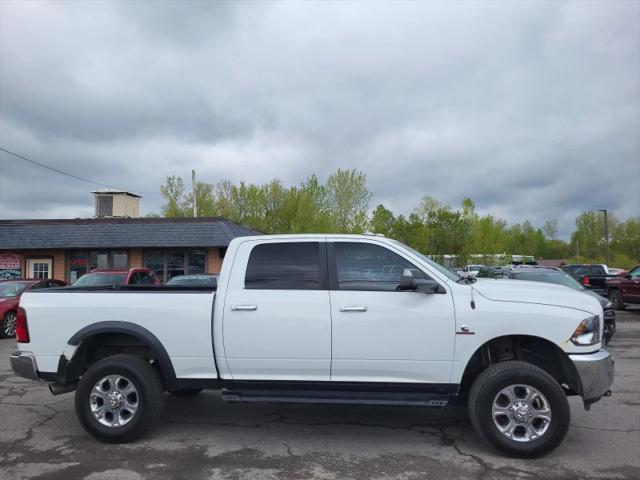 2017 Ram 3500 SLT Crew Cab 4x4 6'4" Box