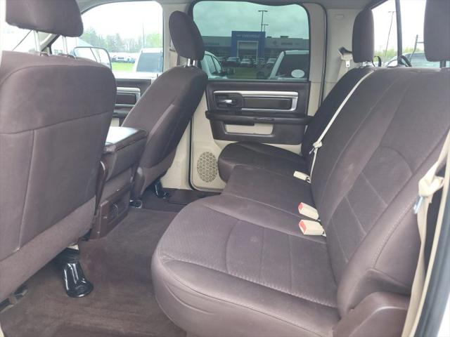 2017 Ram 3500 SLT Crew Cab 4x4 6'4" Box