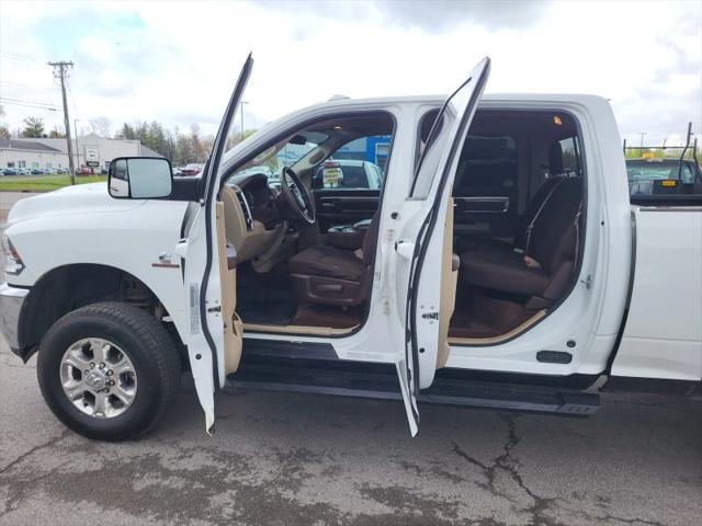 2017 Ram 3500 SLT Crew Cab 4x4 6'4" Box