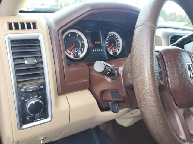 2017 Ram 3500 SLT Crew Cab 4x4 6'4" Box