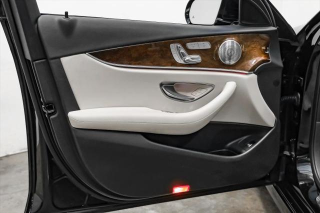 2018 Mercedes-Benz E-CLASS E 300 E 300