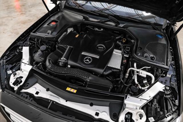 2018 Mercedes-Benz E-CLASS E 300 E 300