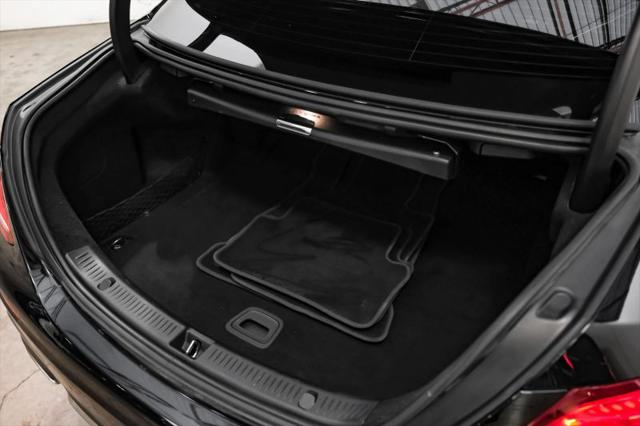 2018 Mercedes-Benz E-CLASS E 300 E 300