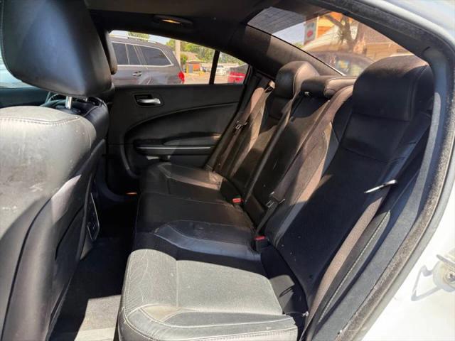 2019 Dodge Charger SXT RWD