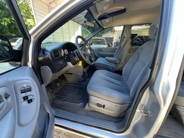2004 Dodge Caravan SXT