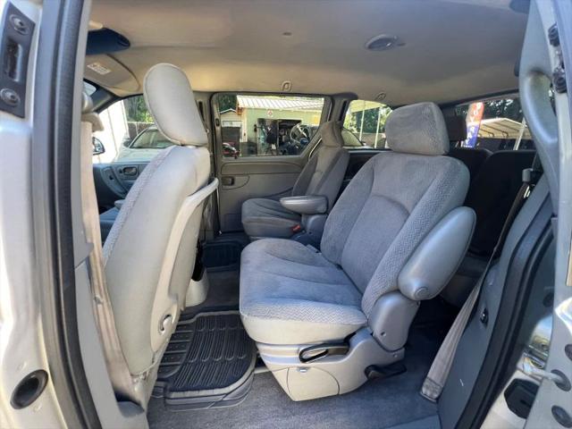 2004 Dodge Caravan SXT